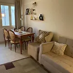 2 Bed Rooms Apartment In Makadi Heights